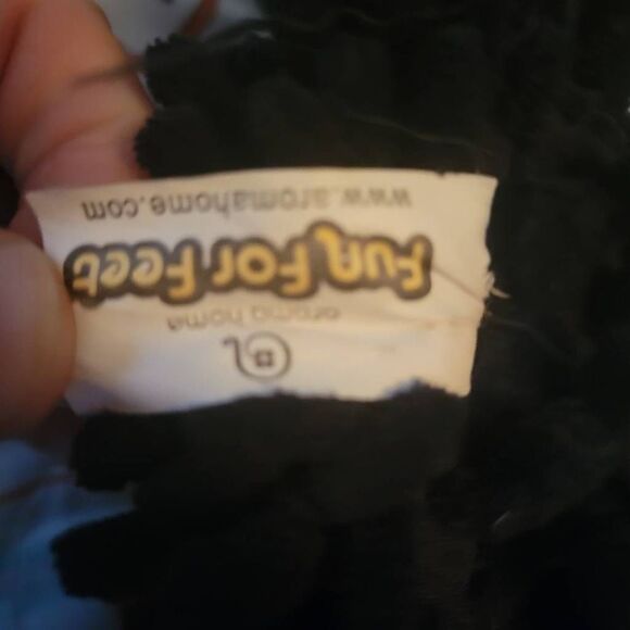 Aroma Home® Fuzzy Friends Cat Slippers - Picture 6 of 7